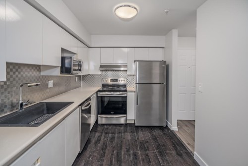 A210-10668 138 Street, Surrey, BC 