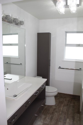 Upper-9686 Princess Drive, Surrey, BC 