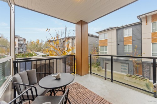 207-19935 75A Avenue, Langley, BC 