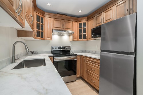 202-2828 152 Street, Surrey, BC 