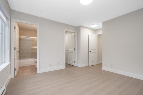 202-2828 152 Street, Surrey, BC 