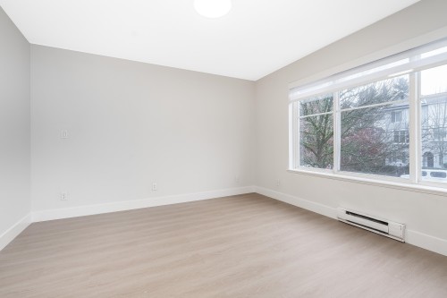 202-2828 152 Street, Surrey, BC 