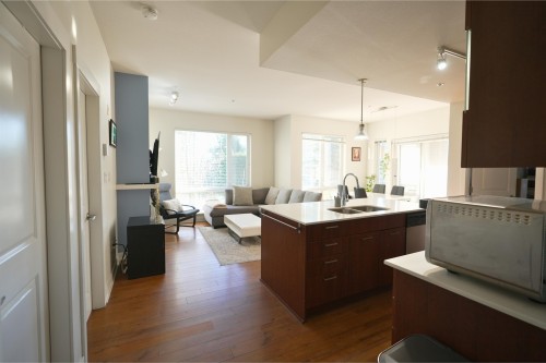 204-13339 102A Avenue, Surrey, BC 