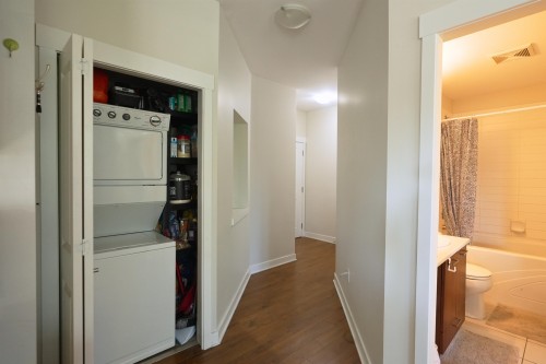 204-13339 102A Avenue, Surrey, BC 