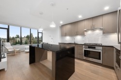 403-1588 Johnston Road  White Rock, BC V4B 0C5