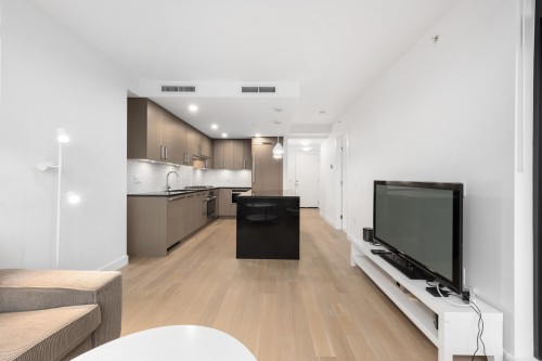 403-1588 Johnston Road, White Rock, BC 