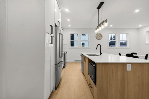 7-2360 Crescent Way, Abbotsford, BC 