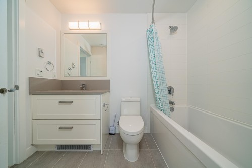 419-5638 201A Street, Langley, BC 