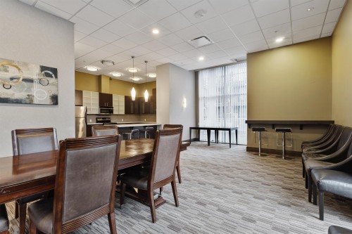 604-13399 104 Avenue, Surrey, BC 