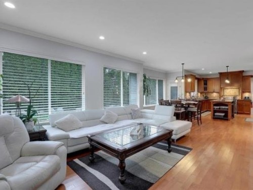 5884 164A Street, Surrey, BC 