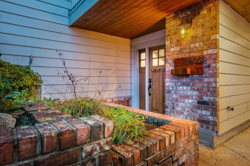 7403 Barrymore Drive, Delta, BC 