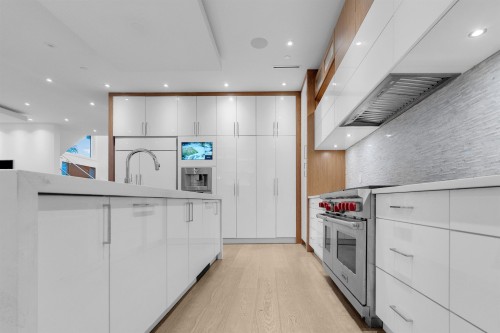 1440 Maple Street, White Rock, BC 