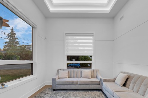 1440 Maple Street, White Rock, BC 