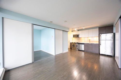 1108-13303 103A Avenue, Surrey, BC 