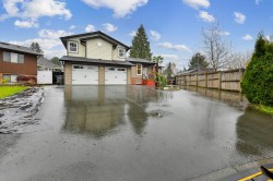 Upper-8997 146a Street  Surrey, BC V3R 7A1
