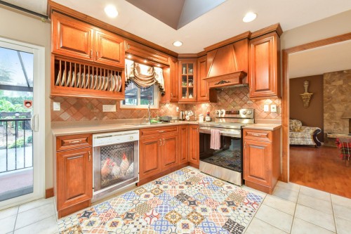 Upper-8997 146A Street, Surrey, BC 