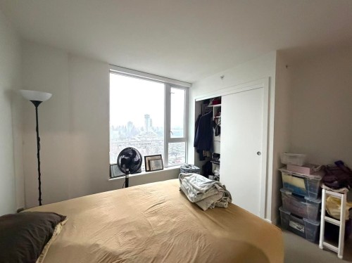 2209-13696 100 Avenue, Surrey, BC 