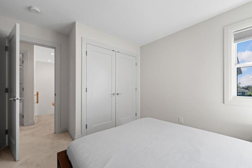 15541 Oxenham Avenue, White Rock, BC 