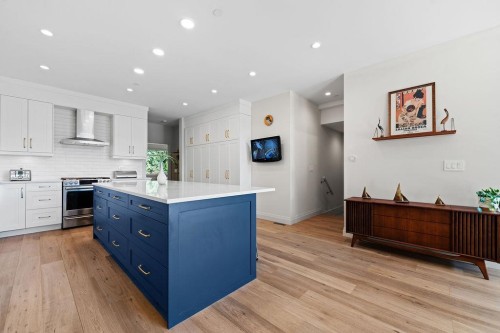 15541 Oxenham Avenue, White Rock, BC 