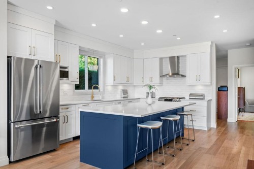 15541 Oxenham Avenue, White Rock, BC 