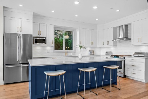 15541 Oxenham Avenue, White Rock, BC 