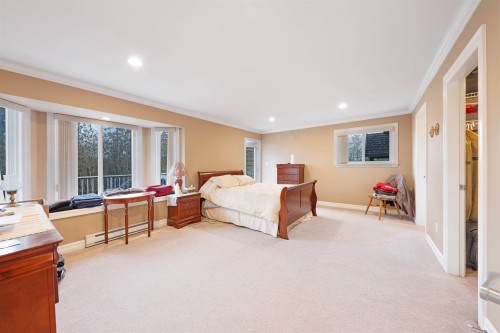 17015 86A Avenue, Surrey, BC 