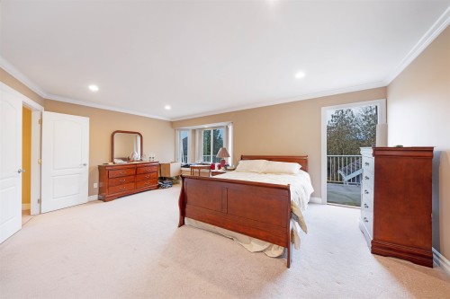 17015 86A Avenue, Surrey, BC 