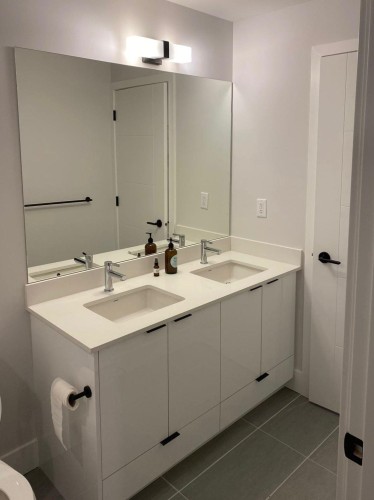 213-5486 199A Street, Langley, BC 