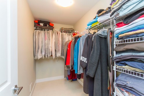 203-2501 161 A Street, Surrey, BC 