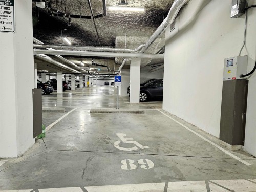 312-13933 105 Boulevard, Surrey, BC 