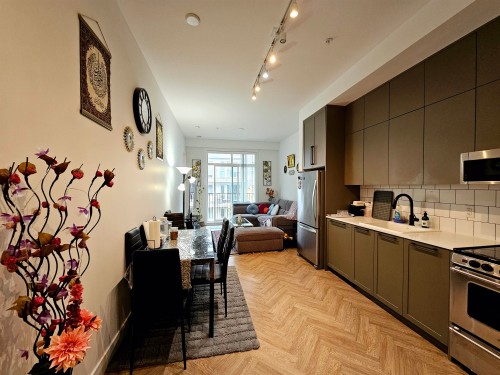 312-13933 105 Boulevard, Surrey, BC 