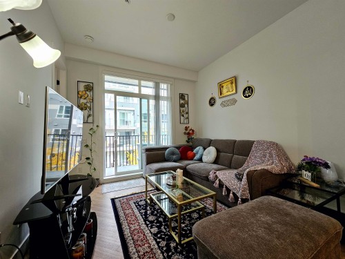 312-13933 105 Boulevard, Surrey, BC 