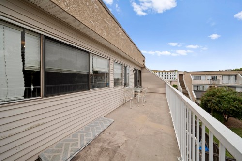 55-17708 60 Avenue, Surrey, BC 