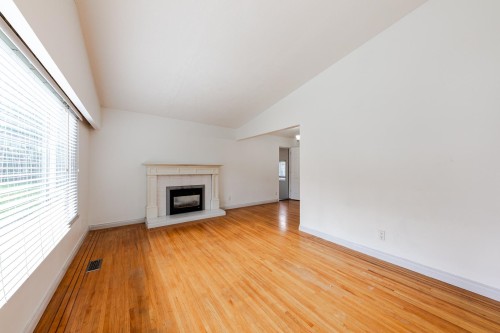 11411 Loughren Drive, Surrey, BC 