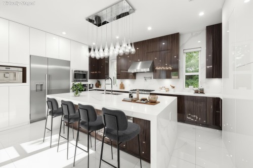 5585 148 Street, Surrey, BC 