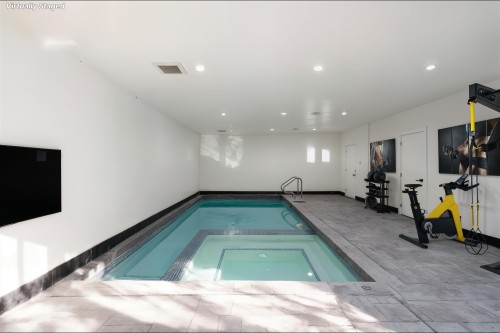 5585 148 Street, Surrey, BC 