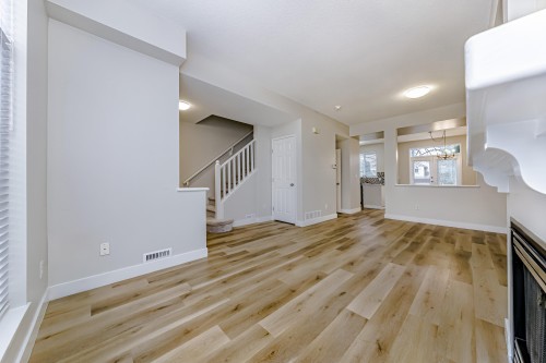 65-6465 184A Street, Surrey, BC 