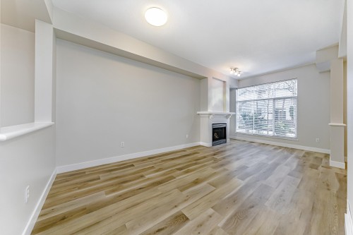 65-6465 184A Street, Surrey, BC 