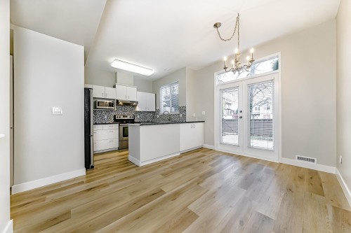 65-6465 184A Street, Surrey, BC 