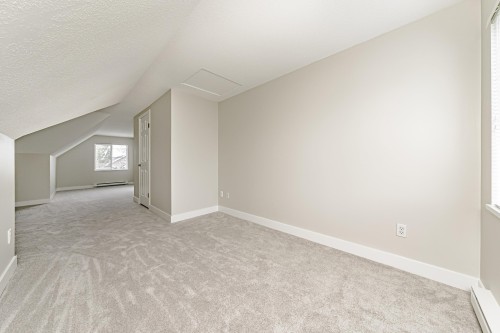 65-6465 184A Street, Surrey, BC 