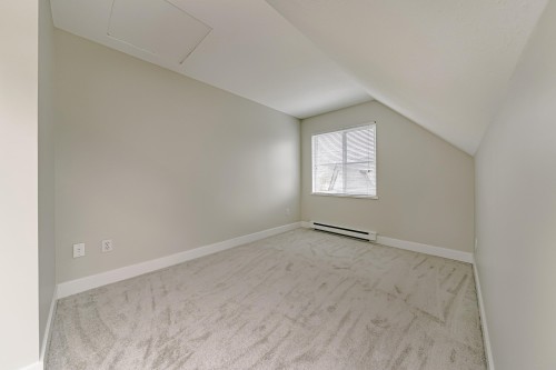 65-6465 184A Street, Surrey, BC 