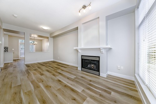 65-6465 184A Street, Surrey, BC 