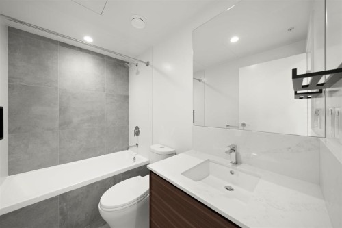 1104-13725 George Junction Avenue, Surrey, BC 