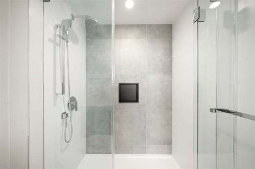 1104-13725 George Junction Avenue, Surrey, BC 