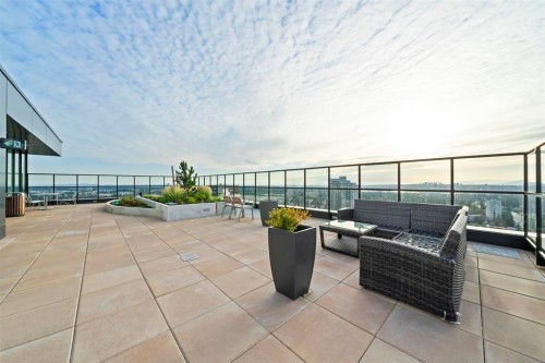 1104-13725 George Junction Avenue, Surrey, BC 