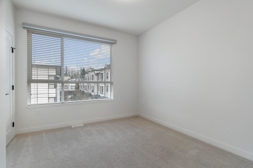 24-20150 81 Avenue, Langley, BC 