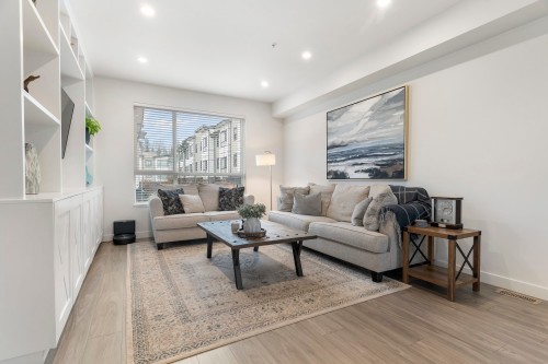 24-20150 81 Avenue, Langley, BC 