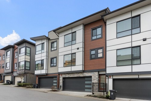 24-20150 81 Avenue, Langley, BC 