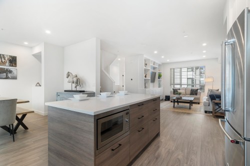 24-20150 81 Avenue, Langley, BC 