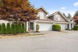 17-14877 33rd Avenue  Surrey, BC V4P 3A3